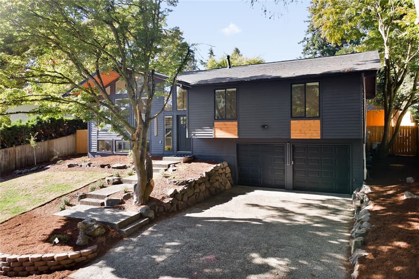 Property photo for 13163 93rd Avenue NE, Kirkland