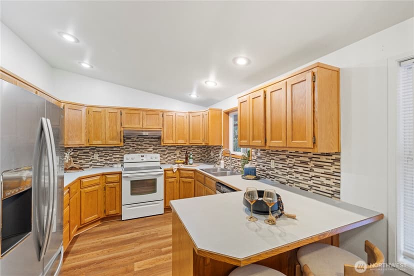 Property photo for 24 74th Street SW, Everett photo 13