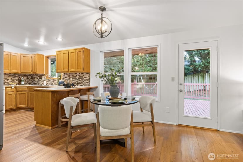 Property photo for 24 74th Street SW, Everett photo 10