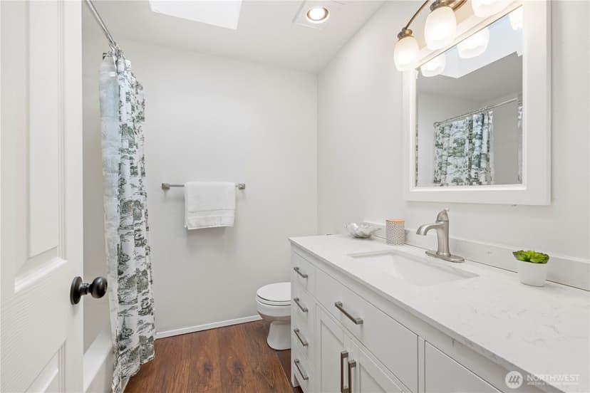 Property photo for 24 74th Street SW, Everett photo 23