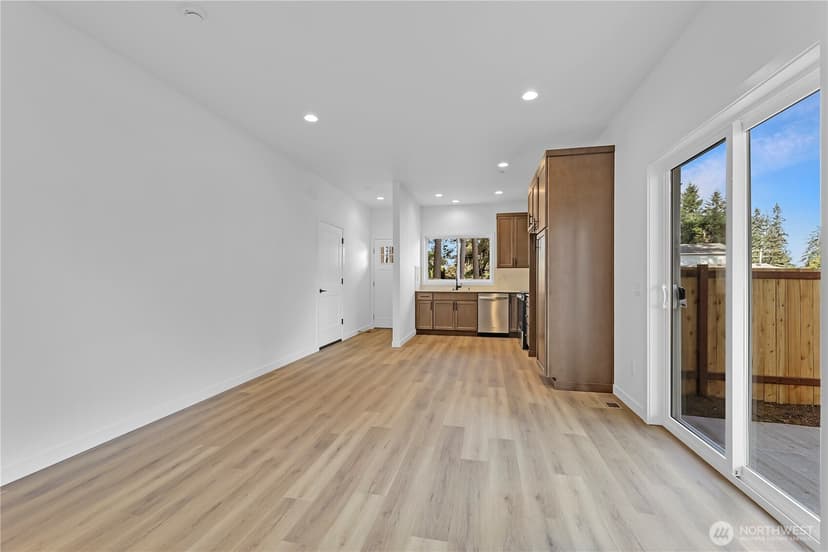 Property photo for 7018 Wetmore Avenue #A, Everett photo 5
