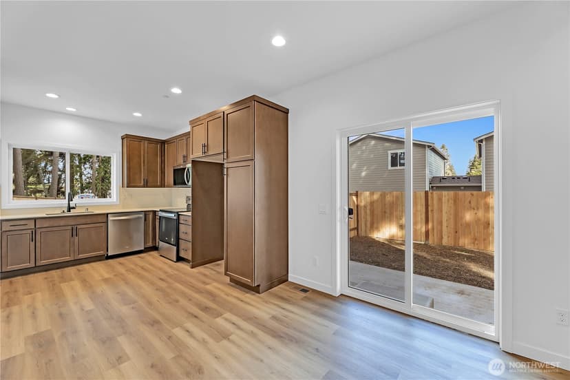 Property photo for 7018 Wetmore Avenue #A, Everett photo 2