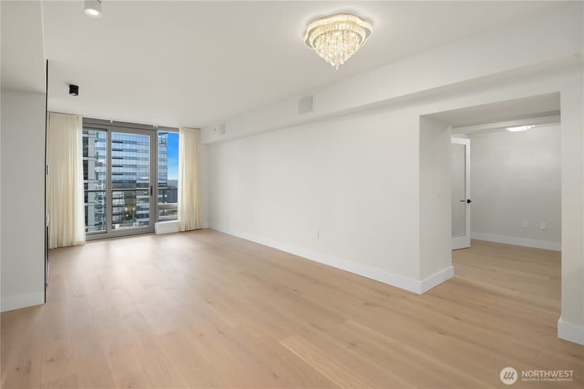 Property photo for 650 Bellevue Way NE #3303, Bellevue photo 5