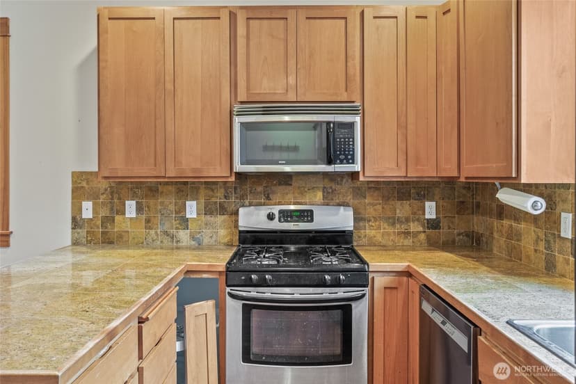 Property photo for 9159 23rd Avenue NE, Seattle photo 6