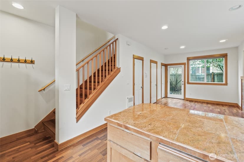 Property photo for 9159 23rd Avenue NE, Seattle photo 7