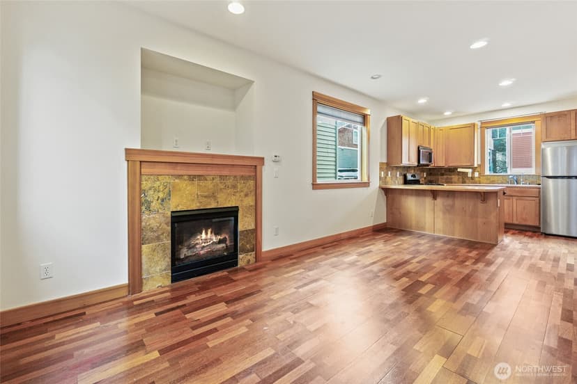 Property photo for 9159 23rd Avenue NE, Seattle photo 11