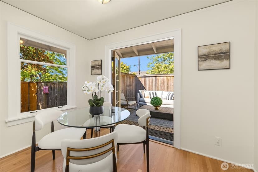 Property photo for 1703 NE 73rd Street, Seattle photo 10