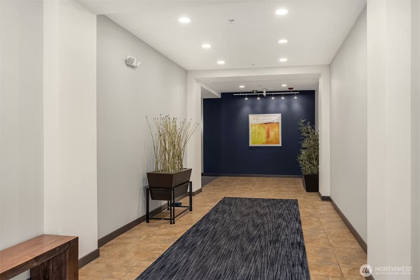 Property photo for 150 102nd Avenue SE #306, Bellevue photo 28