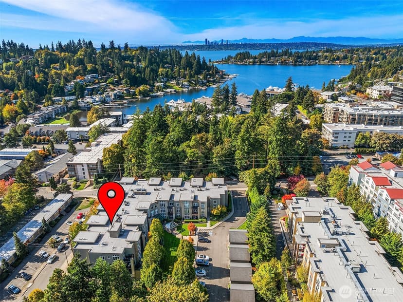 Property photo for 150 102nd Avenue SE #306, Bellevue photo 24