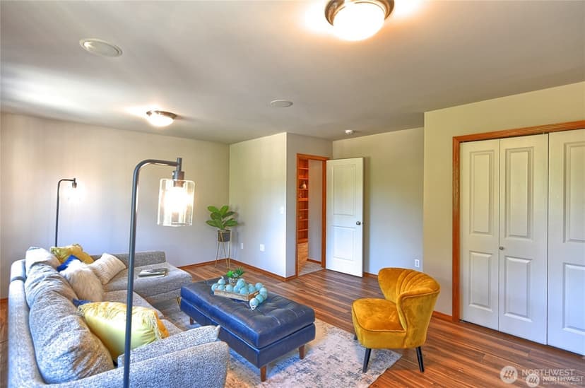 Property photo for 1706 239th Street SW, Bothell photo 17