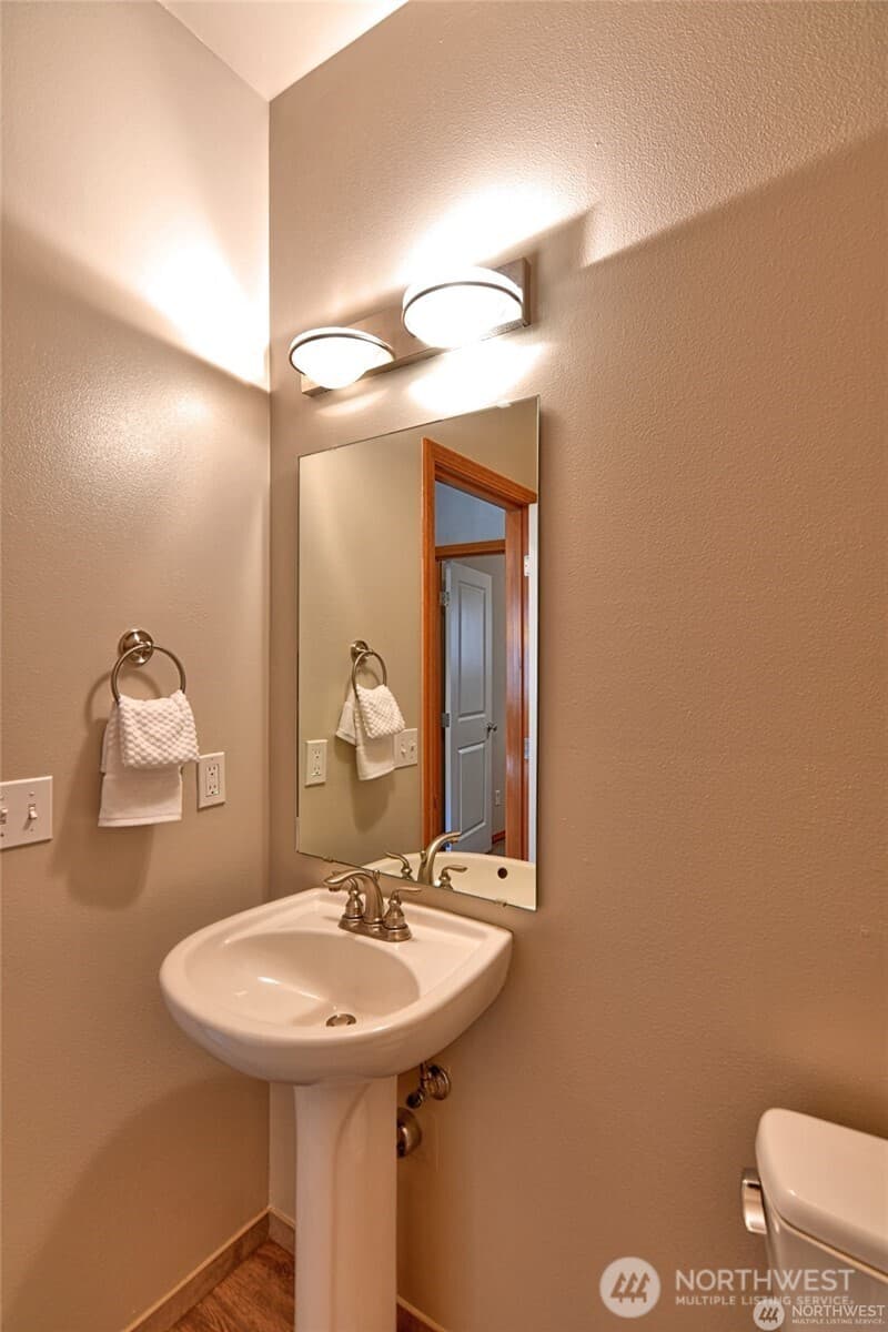 Property photo for 1706 239th Street SW, Bothell photo 10