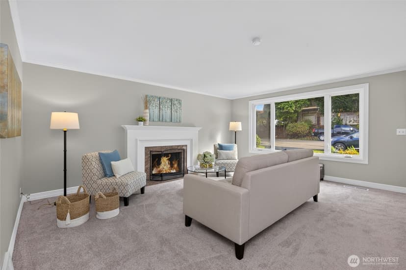 Property photo for 22520 90th Avenue W, Edmonds photo 4