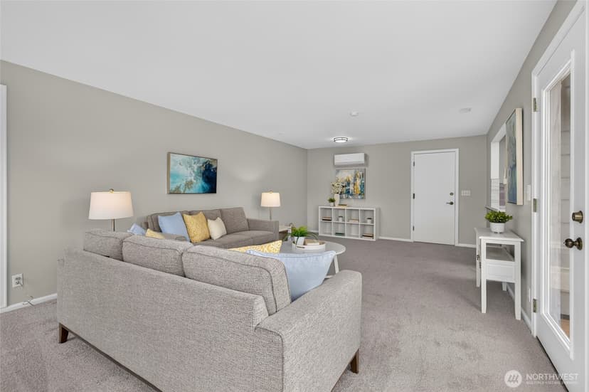 Property photo for 22520 90th Avenue W, Edmonds photo 14