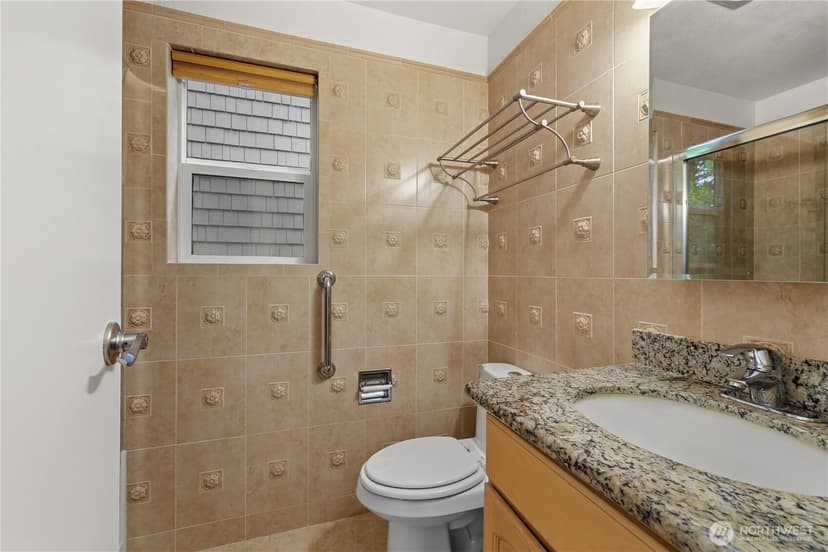Property photo for 6479 137th Avenue NE #364, Redmond photo 14