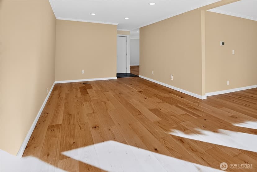 Property photo for 5220 SW 176th Street #18, Lynnwood photo 11