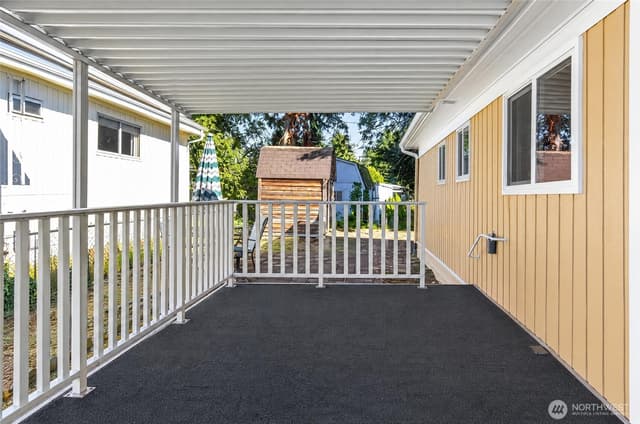 Property photo for 5220 SW 176th Street #18, Lynnwood photo 4
