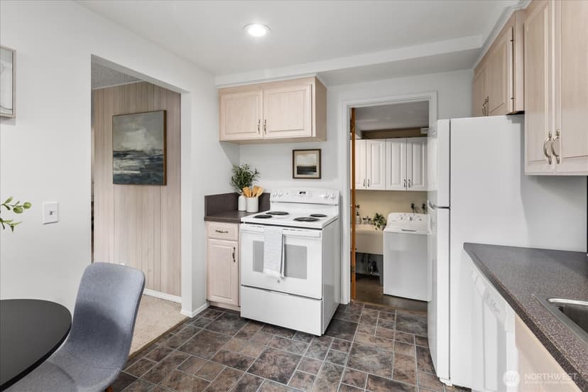 Property photo for 2127 N 193rd Street, Shoreline photo 12