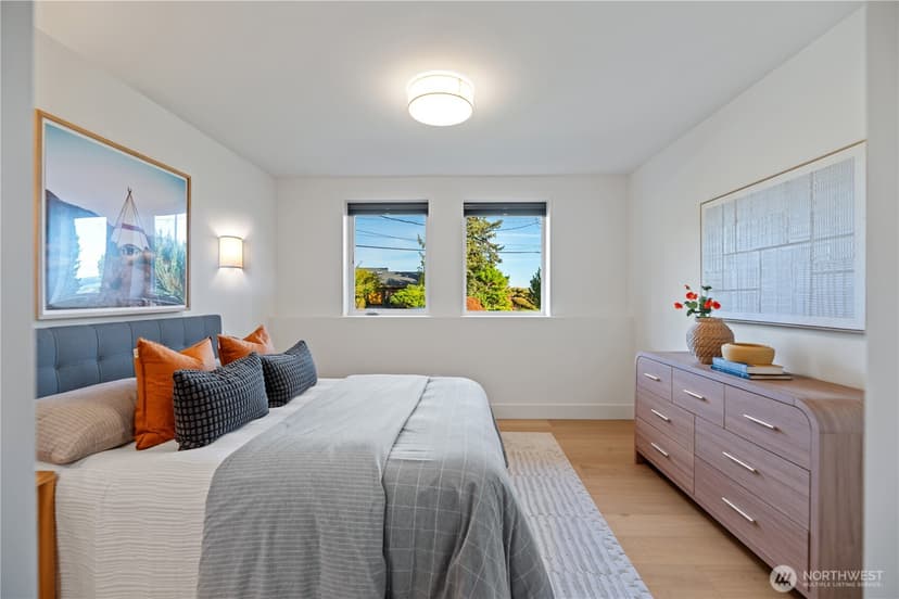 Property photo for 6203 52nd Avenue S, Seattle photo 18