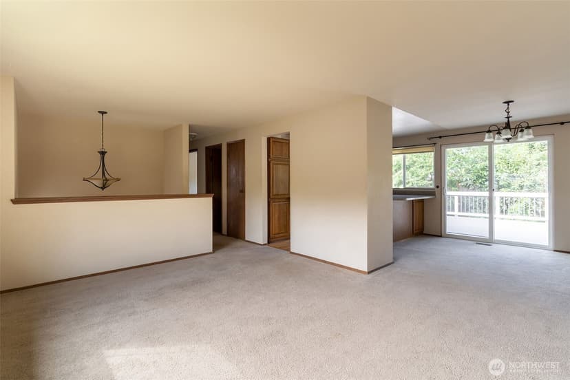 Property photo for 4221 152ND Place SW, Lynnwood photo 9