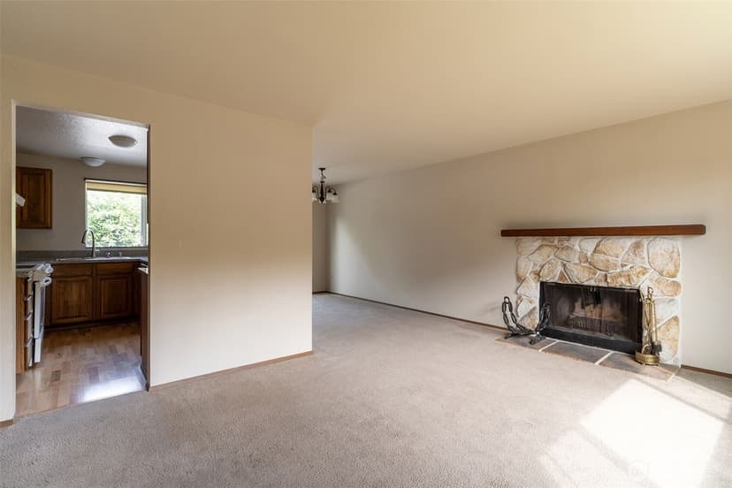 Property photo for 4221 152ND Place SW, Lynnwood photo 10
