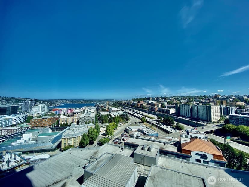 Property photo for 1808 Minor Avenue #2508, Seattle photo 4