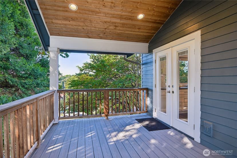 Property photo for 5661 S 150th Place, Tukwila photo 32