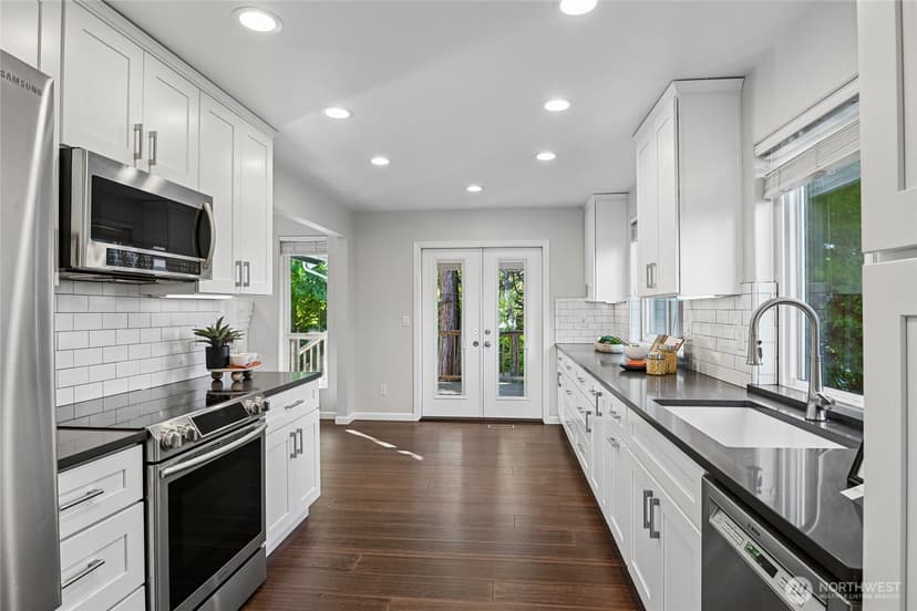 Property photo for 5661 S 150th Place, Tukwila photo 10