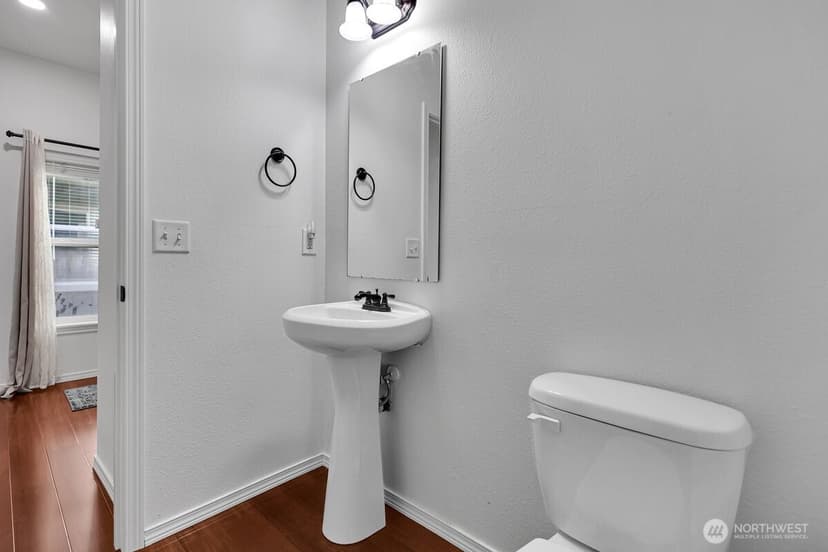 Property photo for 7529 181st Street E, Puyallup photo 3