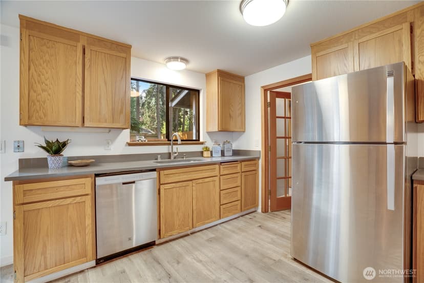 Property photo for 9614 161st Street Ct E, Puyallup photo 4