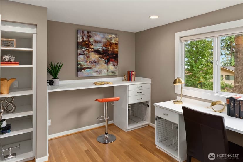 Property photo for 7803 89th Place SE, Mercer Island photo 17