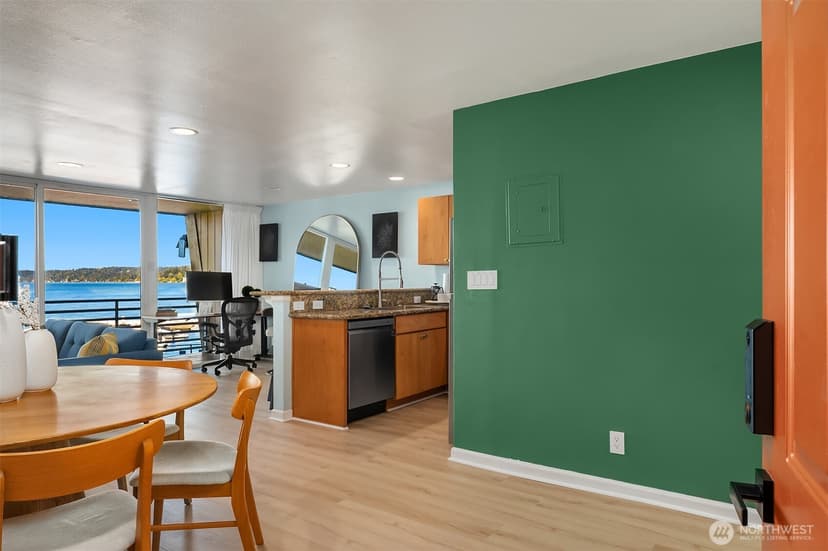 Property photo for 9520 Rainier Avenue S #204, Seattle photo 13