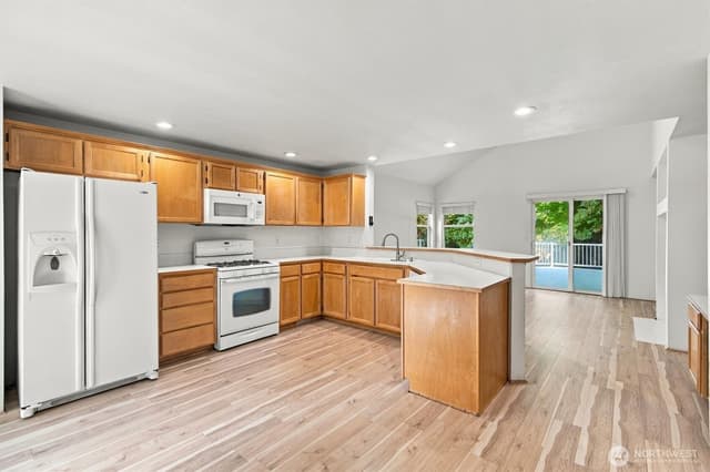 Property photo for 130 85th Avenue SE, Lake Stevens photo 5