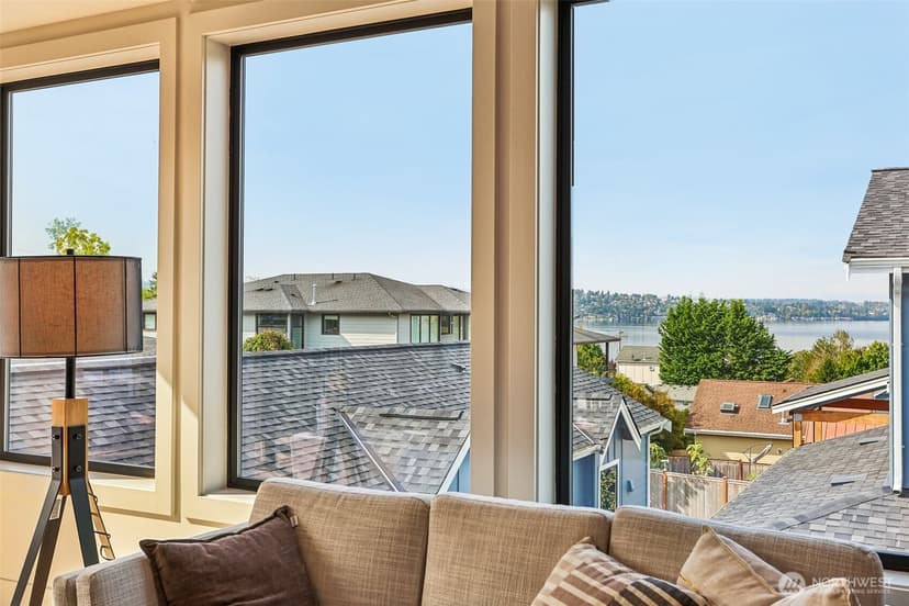 Property photo for 1015 N 35th Street, Renton photo 12