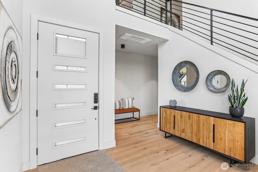 Property photo for 1015 N 35th Street, Renton photo 9