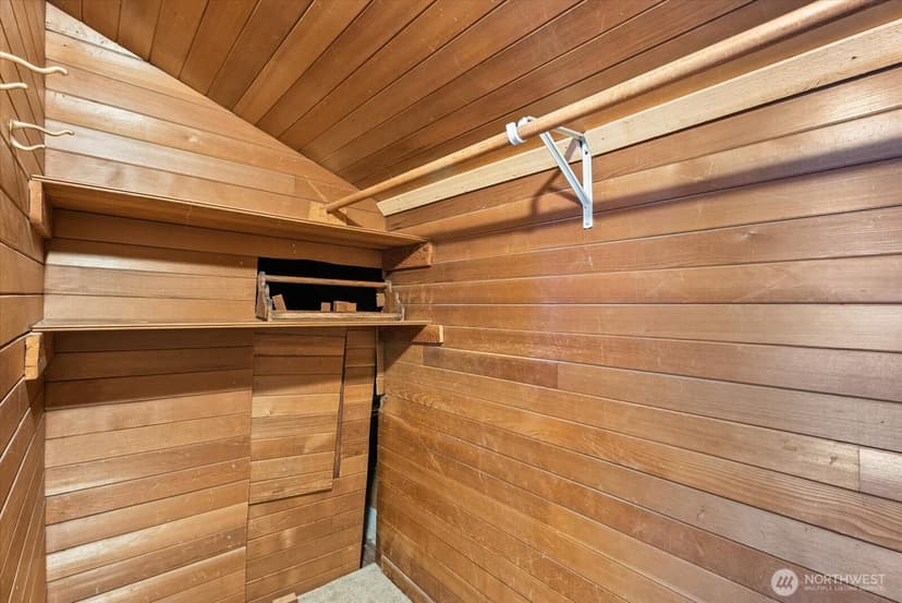 Property photo for 511 N 71st Street, Seattle photo 14