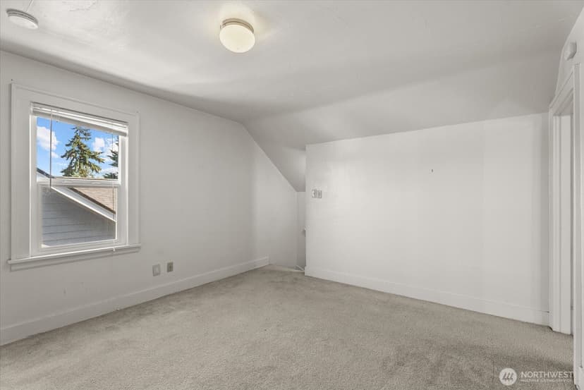 Property photo for 511 N 71st Street, Seattle photo 20