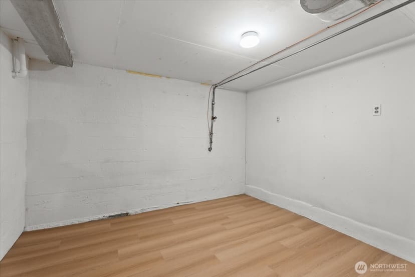 Property photo for 511 N 71st Street, Seattle photo 24