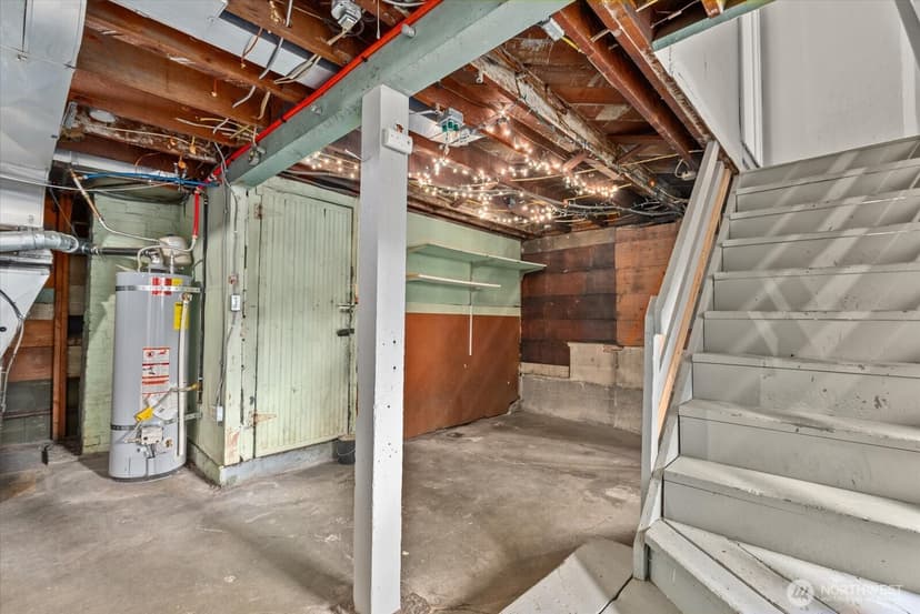 Property photo for 511 N 71st Street, Seattle photo 21