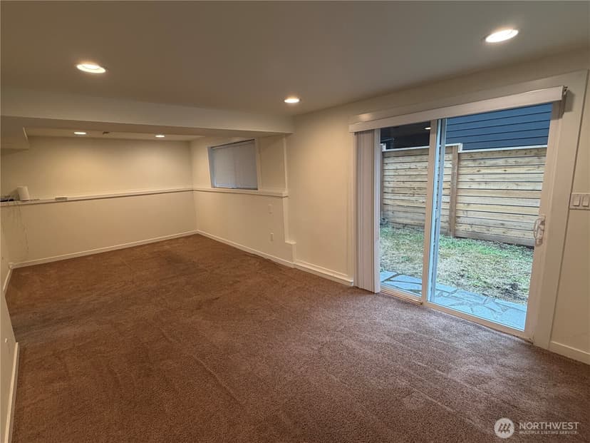 Property photo for 11436 108th Avenue NE, Kirkland photo 12