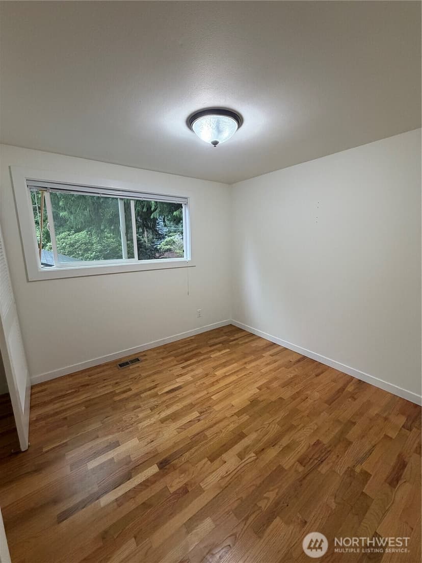 Property photo for 11436 108th Avenue NE, Kirkland photo 11