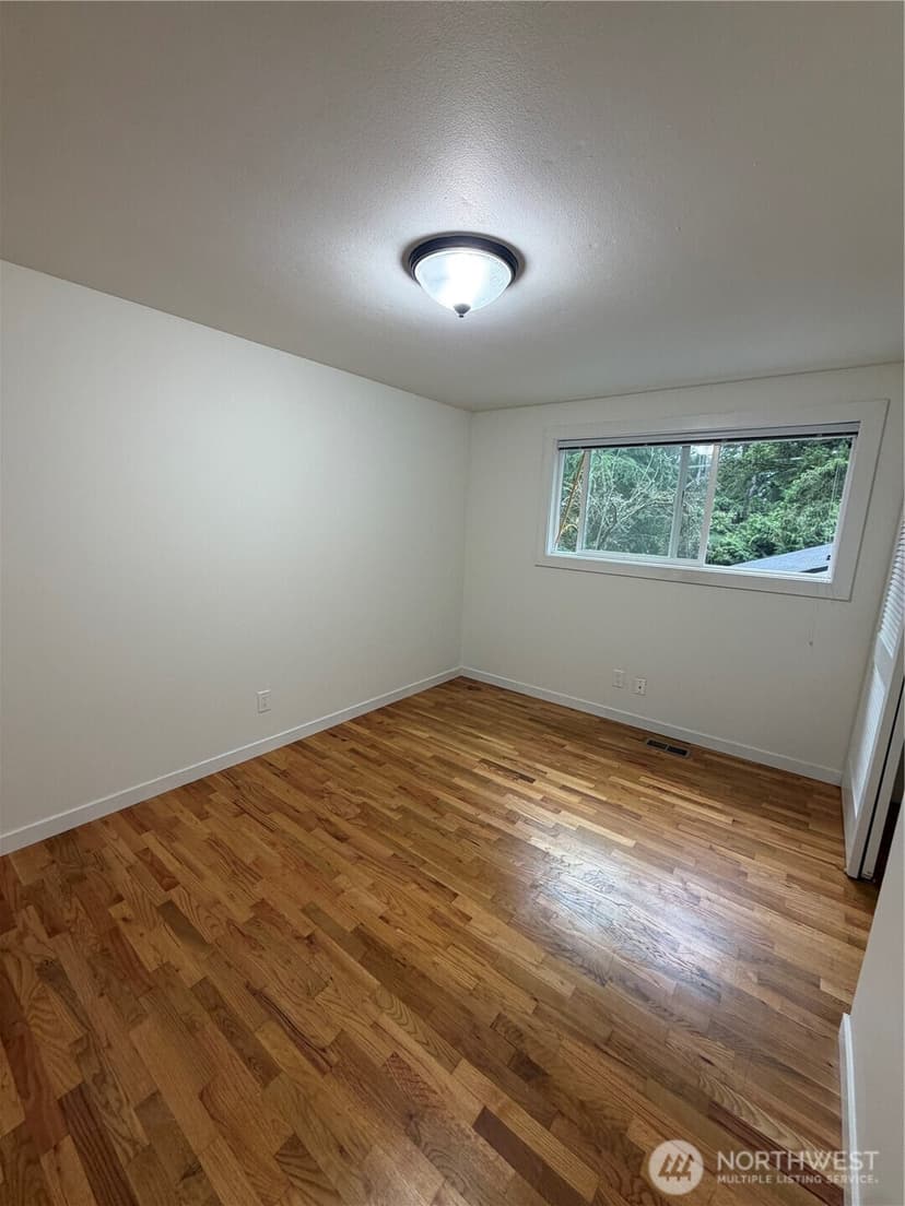 Property photo for 11436 108th Avenue NE, Kirkland photo 10