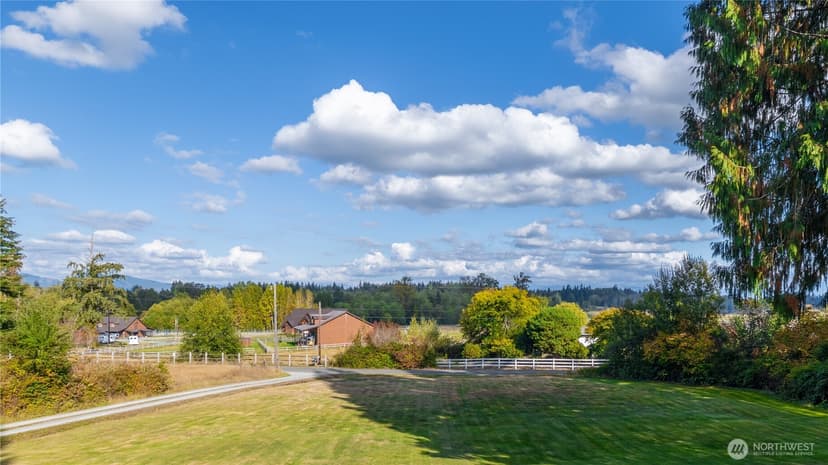 Property photo for 20724 36th Ave NW, Stanwood photo 4