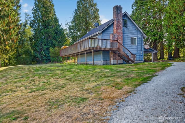Property photo for 20724 36th Ave NW, Stanwood photo 3