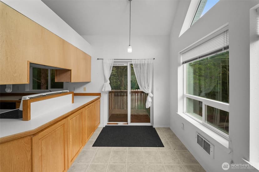 Property photo for 159 S Narwhal Loop SW, Ocean Shores photo 9