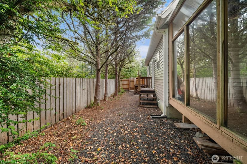 Property photo for 159 S Narwhal Loop SW, Ocean Shores photo 21