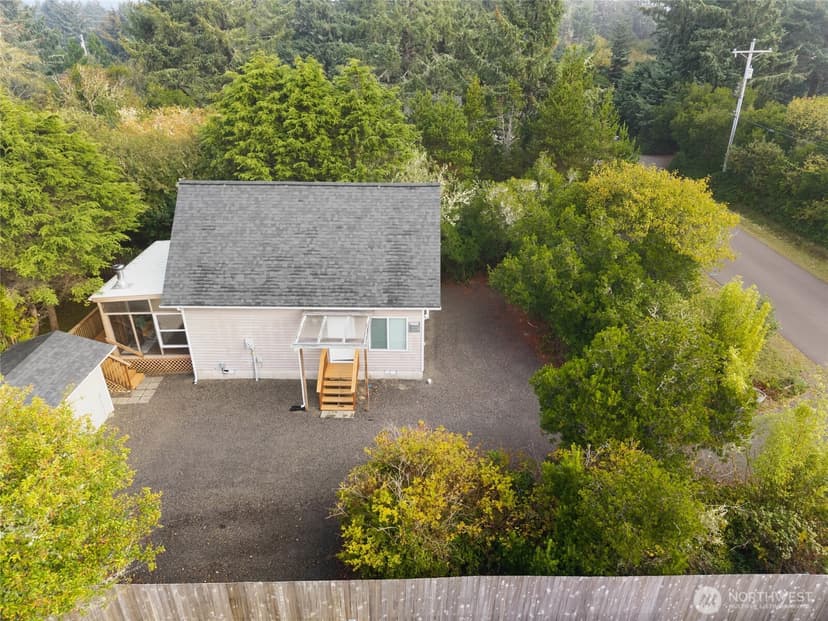 Property photo for 159 S Narwhal Loop SW, Ocean Shores photo 25