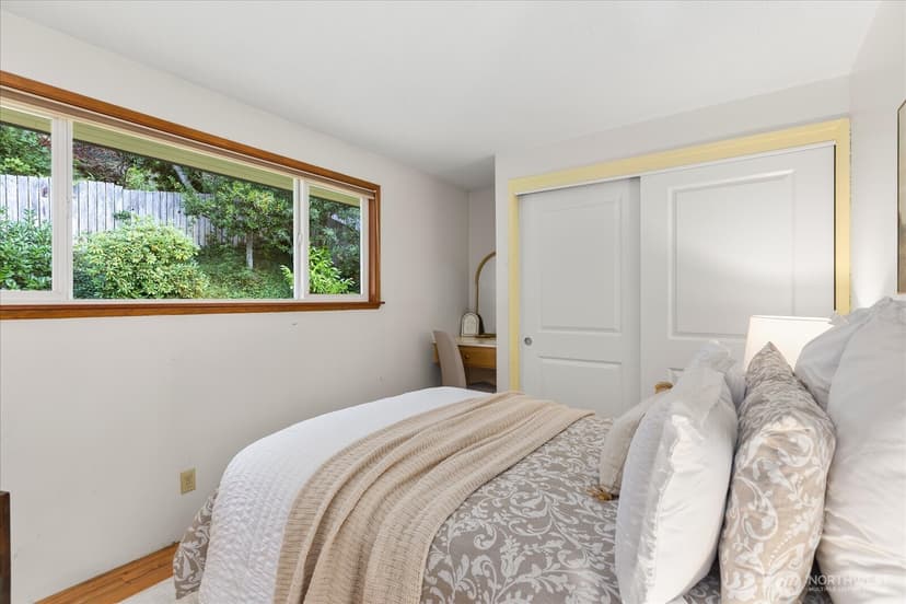 Property photo for 17207 76th Avenue W, Edmonds photo 22