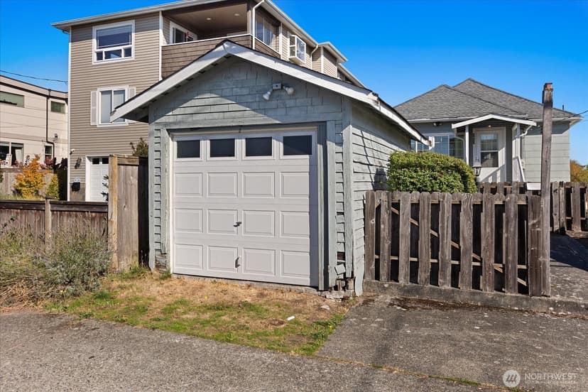 Property photo for 4847 41st Avenue SW, Seattle photo 19