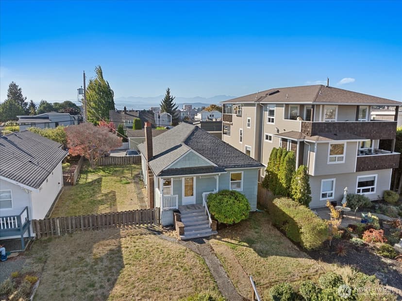 Property photo for 4847 41st Avenue SW, Seattle photo 21