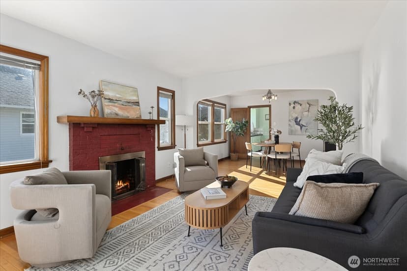 Property photo for 4847 41st Avenue SW, Seattle photo 5